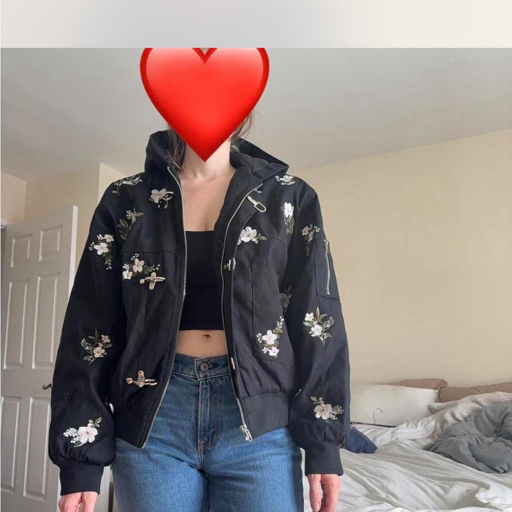Black Vescartes Floral Embroidered Hooded Bomber Jacket - Women
